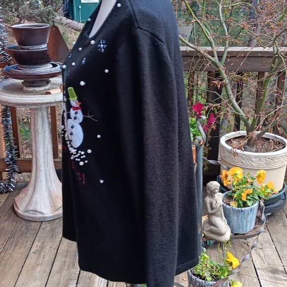 Snowman Christmas Sweater - Picture 3 of 11